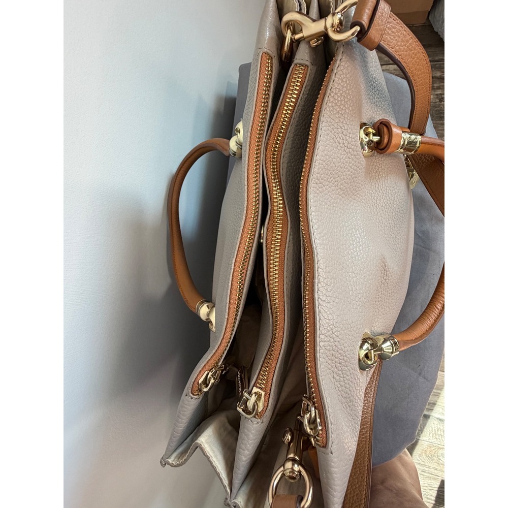 Valentina Italy Pebbled Leather Satchel Crossbody Bag Taupe Cognac Two Tone - Picture 8 of 8